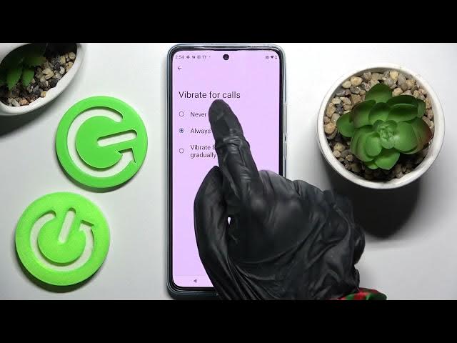 Video thumbnail for How to Enter Vibration Settings in MOTOROLA EDGE 30 - Customize Vibrations