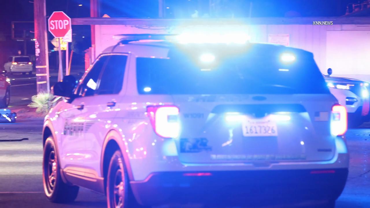 Video thumbnail for US, Bakersfield: Bakersfield Chase Ends in Major Injury Crash.