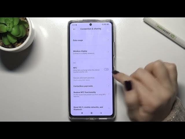 Video thumbnail for How to Turn On / Turn Off the NFC Connection on XIAOMI 11T Pro