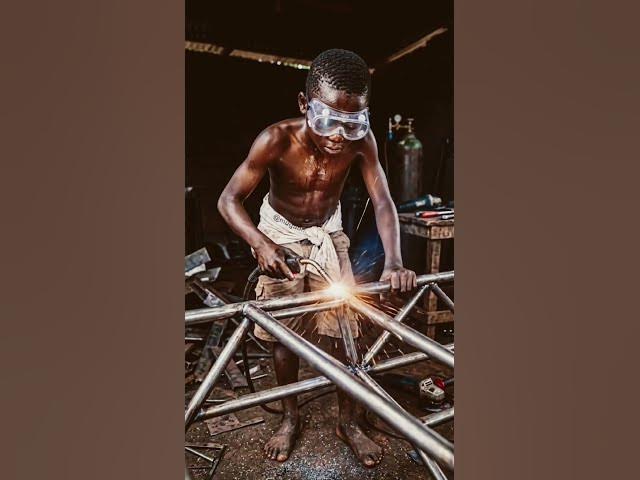 Video thumbnail for This kid made lamborgeeni from the trash #viral #youtubeshorts #global