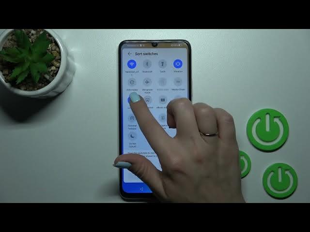 Video thumbnail for How to Edit Notification Panel Shortcuts on HONOR X7