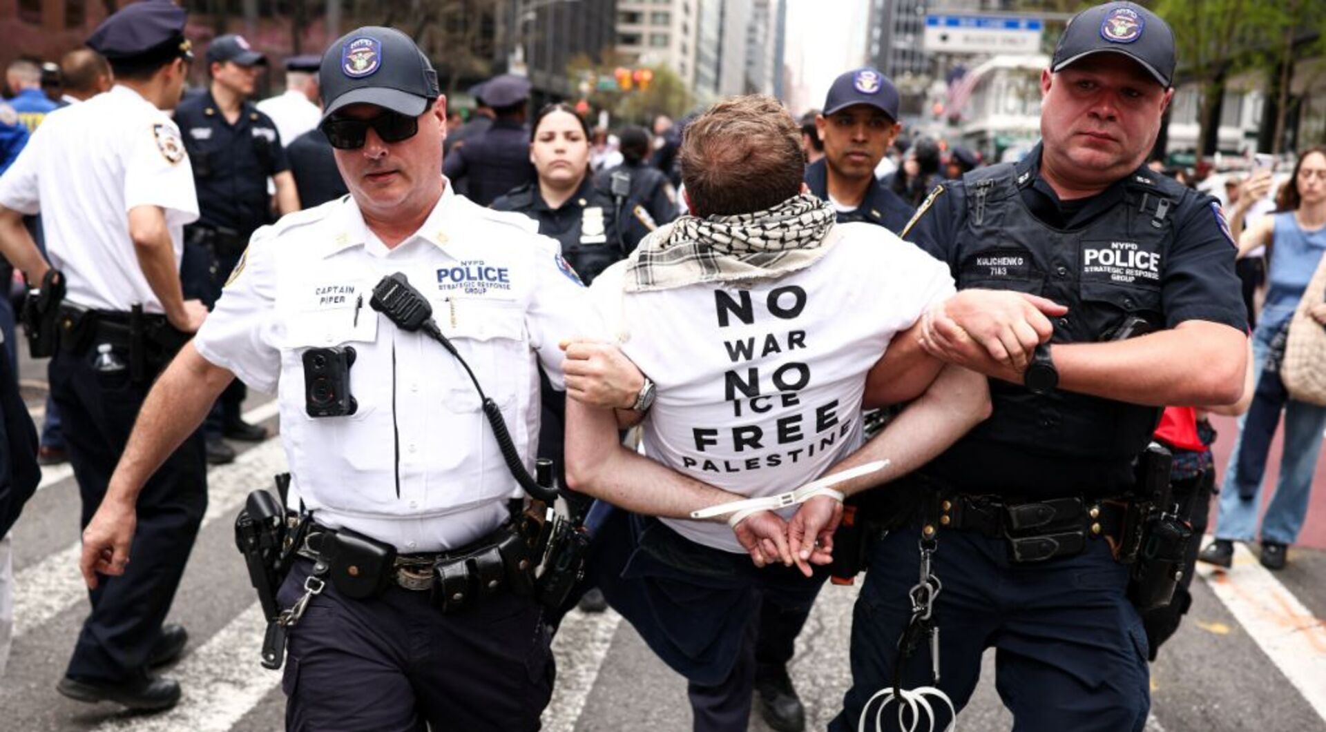Video thumbnail for Dozens arrested in New York as protesters urge senators to block Israel arms sales