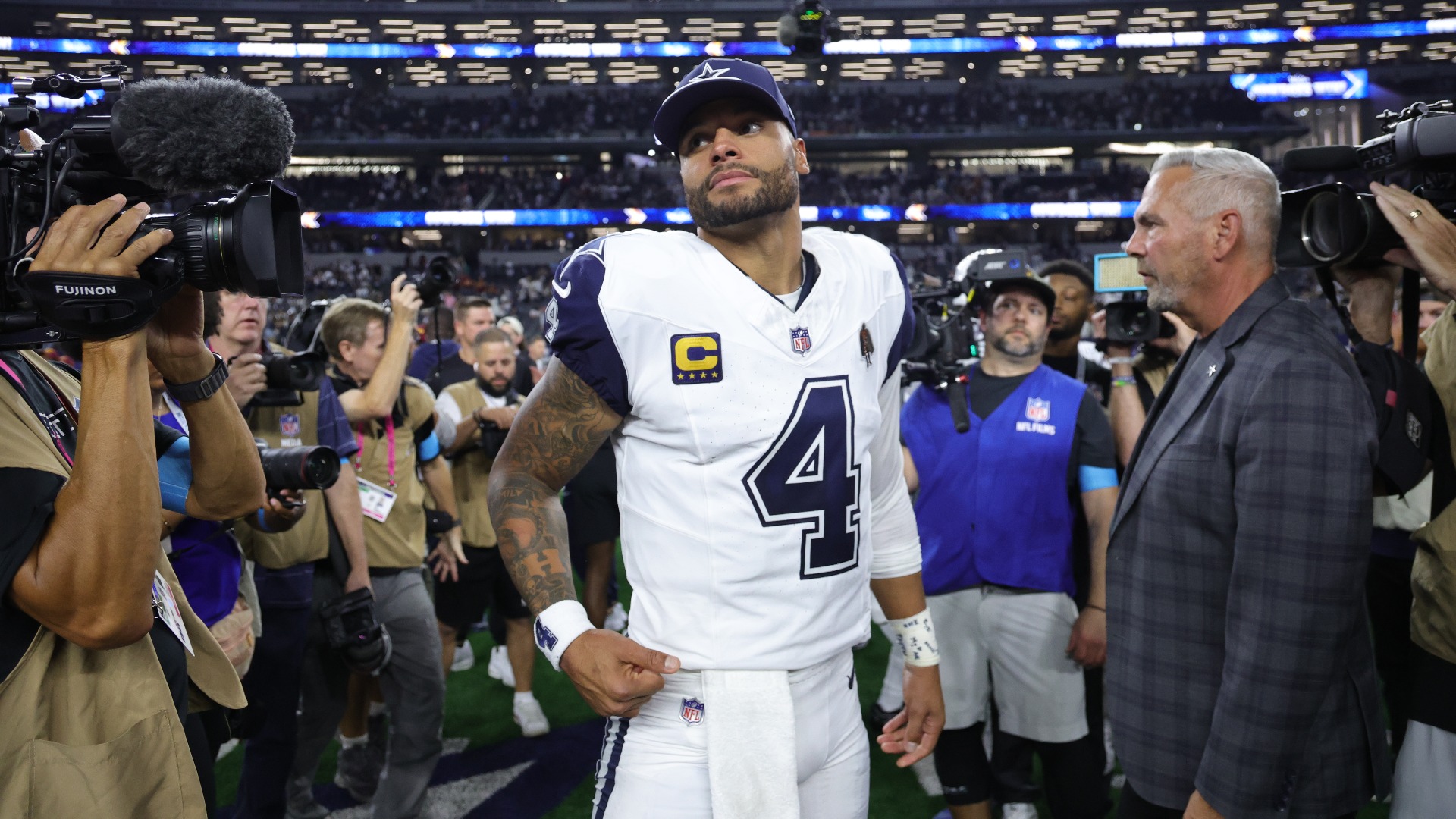 Video thumbnail for Cowboys Show Improvement, Jayden Daniels Injured in Game