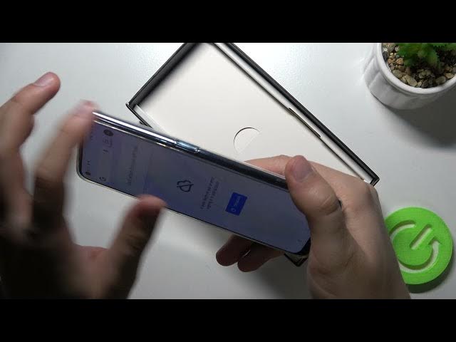 Video thumbnail for Does OPPO Reno5 Lite Have Protective Case?