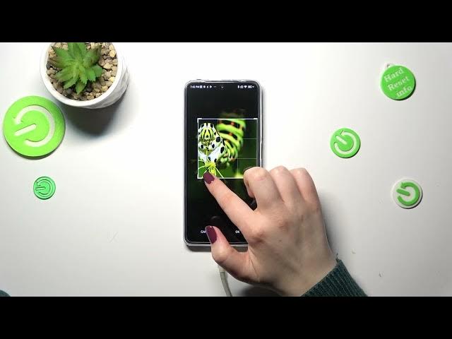 Video thumbnail for How to Add Photo to the Contact on a REDMI Note 11 Pro