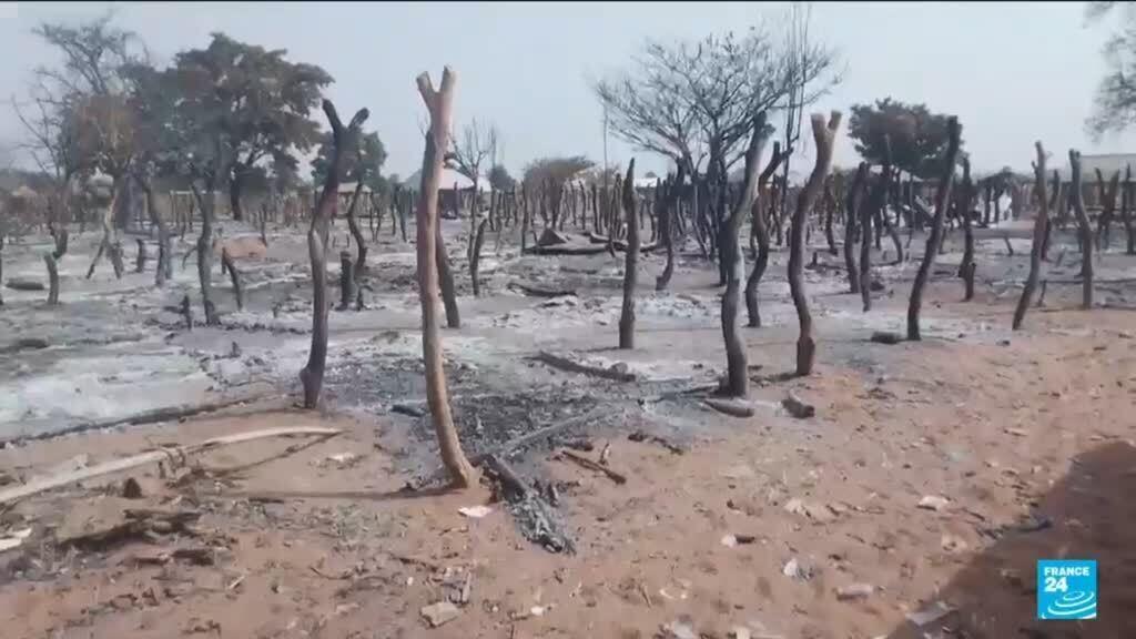 Video thumbnail for Gunmen kill at least 30 villagers and abduct others during raid in northern Nigeria