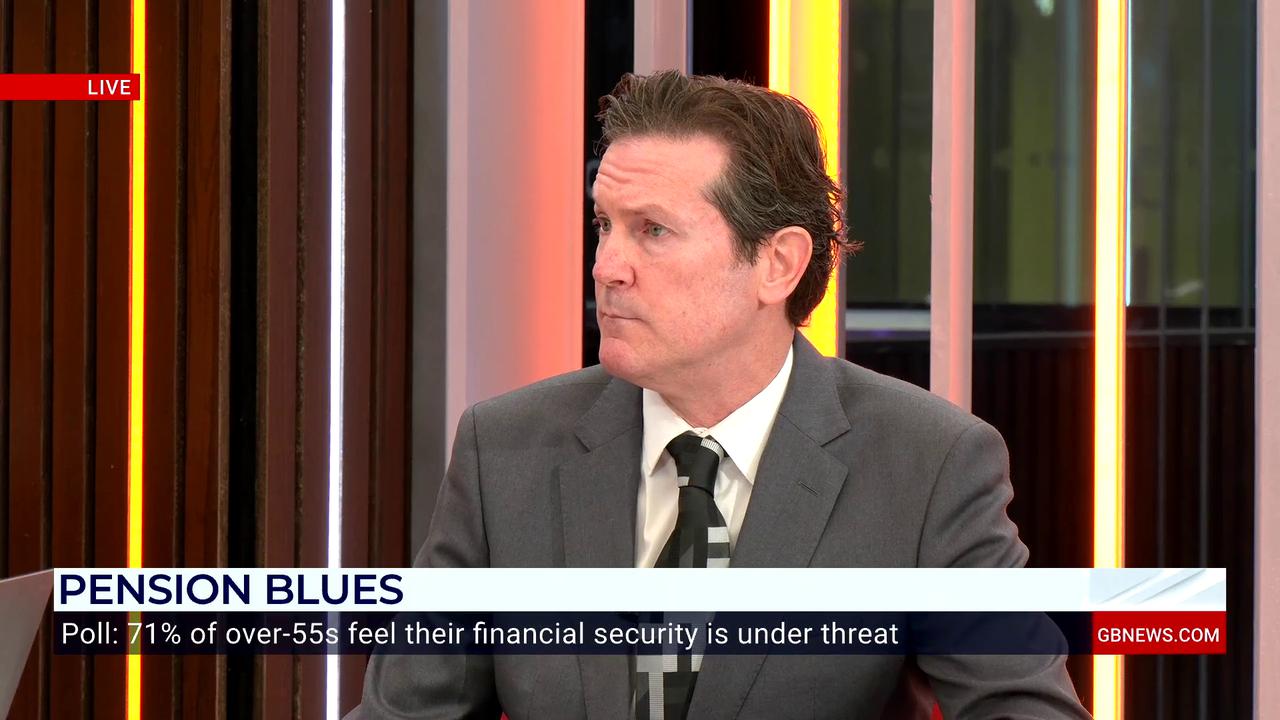 Video thumbnail for HAVE YOUR SAY: Do you trust Rachel Reeves to protect your pension? COMMENT NOW