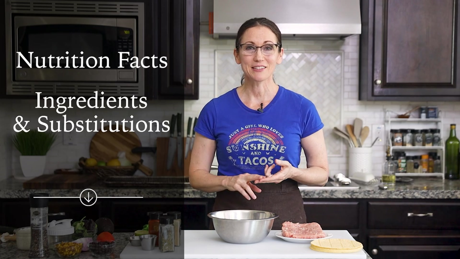 Video thumbnail for Juicy Chicken Smash Tacos with Mexican Street Corn(720P_HD)