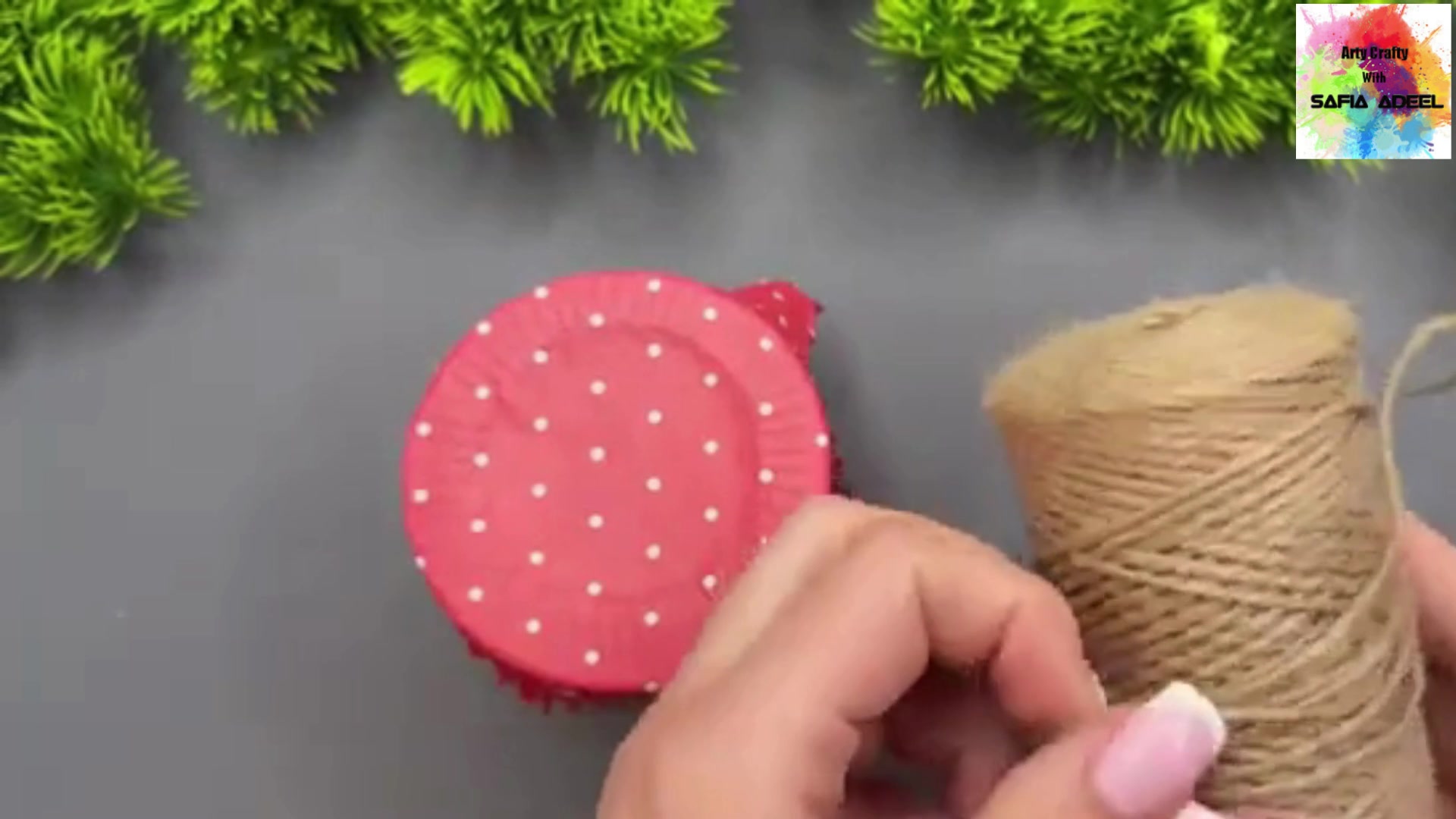 Video thumbnail for Creative DIY Packaging  4 Easy Gift Wrap Ideas Using Paper Cups