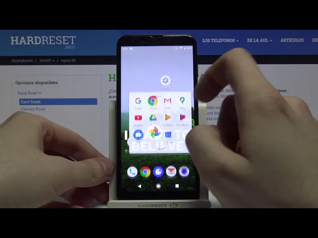 Video thumbnail for How to Take Screenshot on SHARP Aquos R2 – Capture Screen