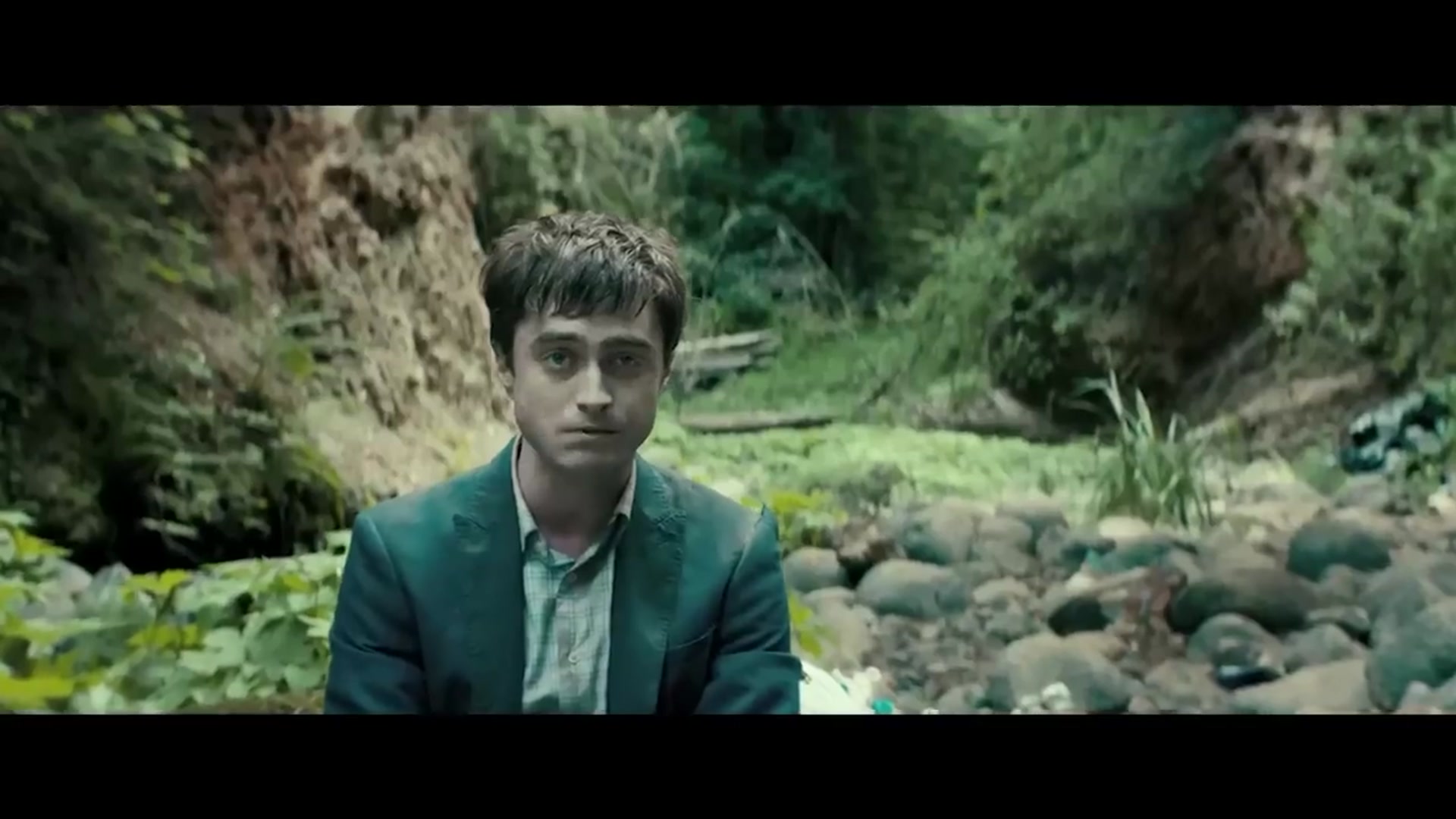 'Video thumbnail for How Daniel Radcliffe Pulled Off A Hollywood Magic Trick'