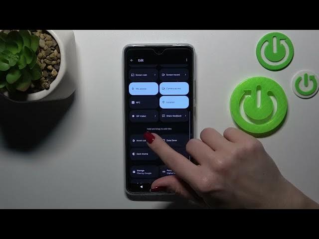 Video thumbnail for How to Edit Notification Panel Shortcuts on Motorola Moto G72 - Adjust Shortcut Icons