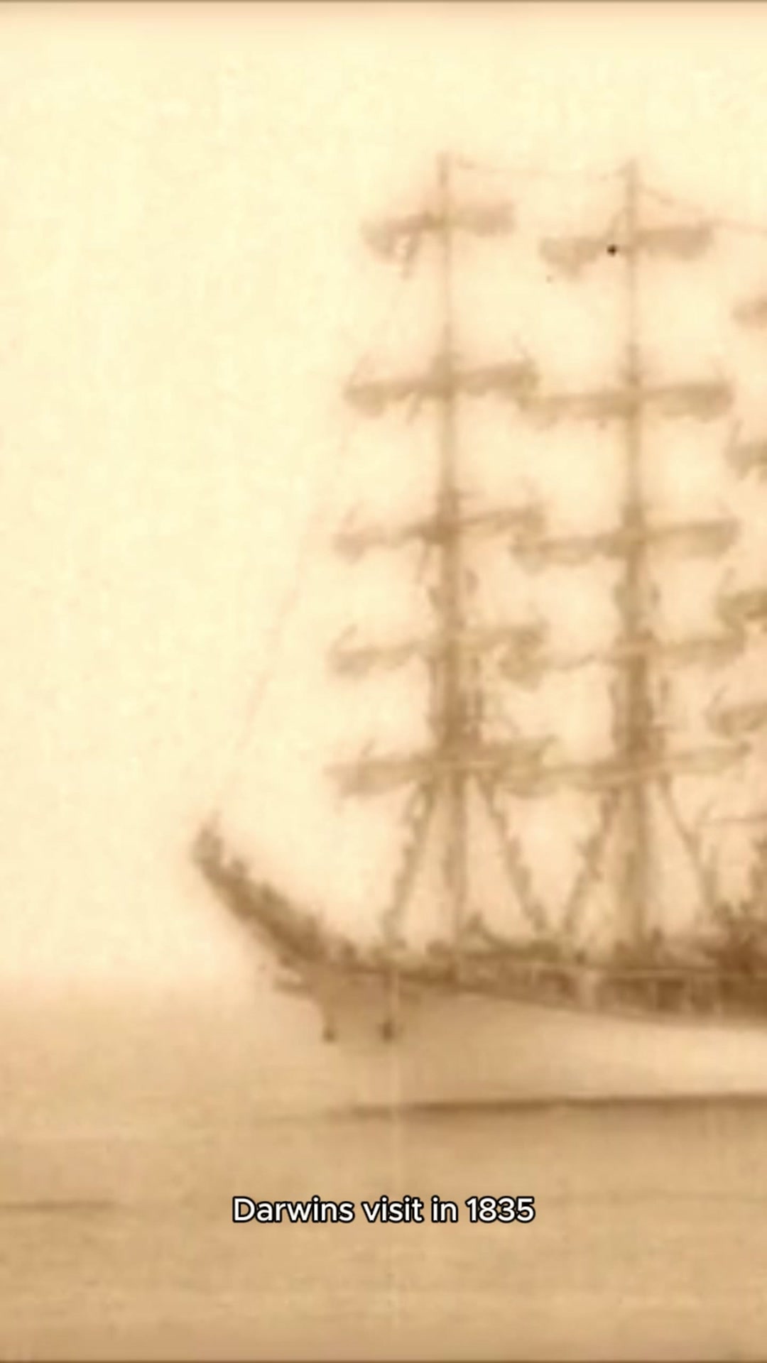 Video thumbnail for ecudor islan