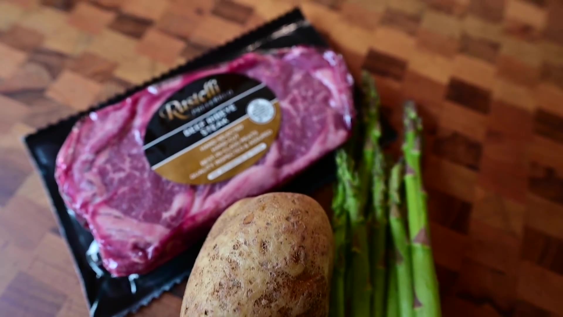 Video thumbnail for 7.Under $5 Steak Dinner on the Blackstone Griddle (1080p 60fps)