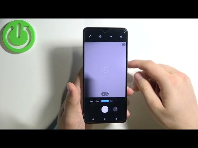 Video thumbnail for Camera Tricks on MOTOROLA Edge 30 – Best Camera Tips