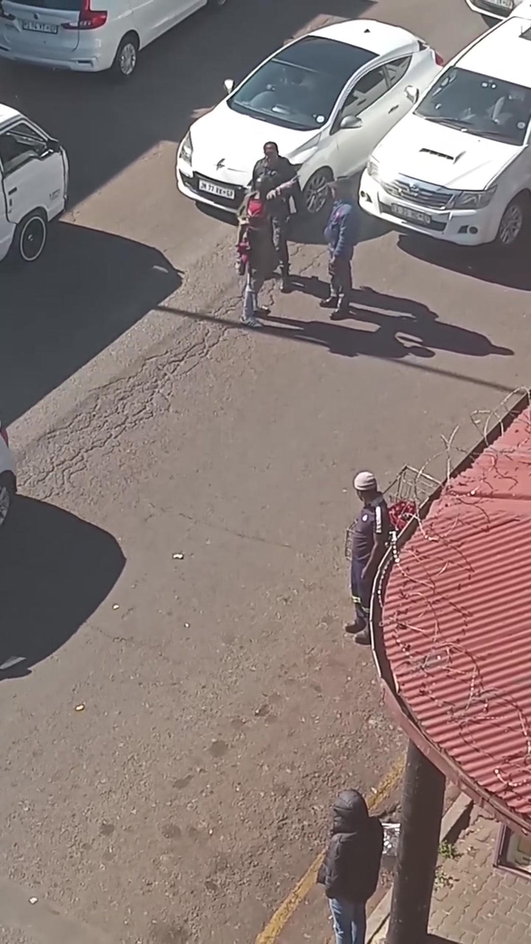 Video thumbnail for Incident Highlights Tensions During Ongoing March and March Protests in Johannesburg
