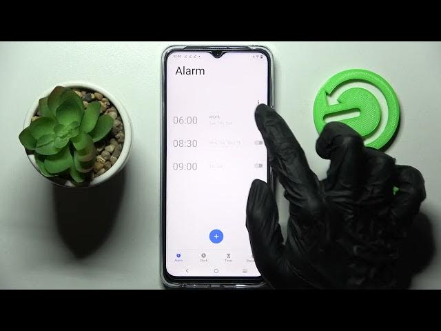Video thumbnail for How to Set Up and Configure Alarm Clock on VIVO Y76 5G