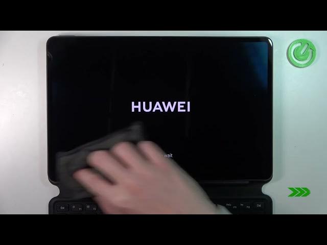 Video thumbnail for HUAWEI MateBook E Windows 11 - How To Factory Reset