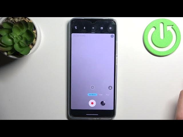 Video thumbnail for How to Use Slow Motion in MOTOROLA Edge 30 – Set Slow Motion Option