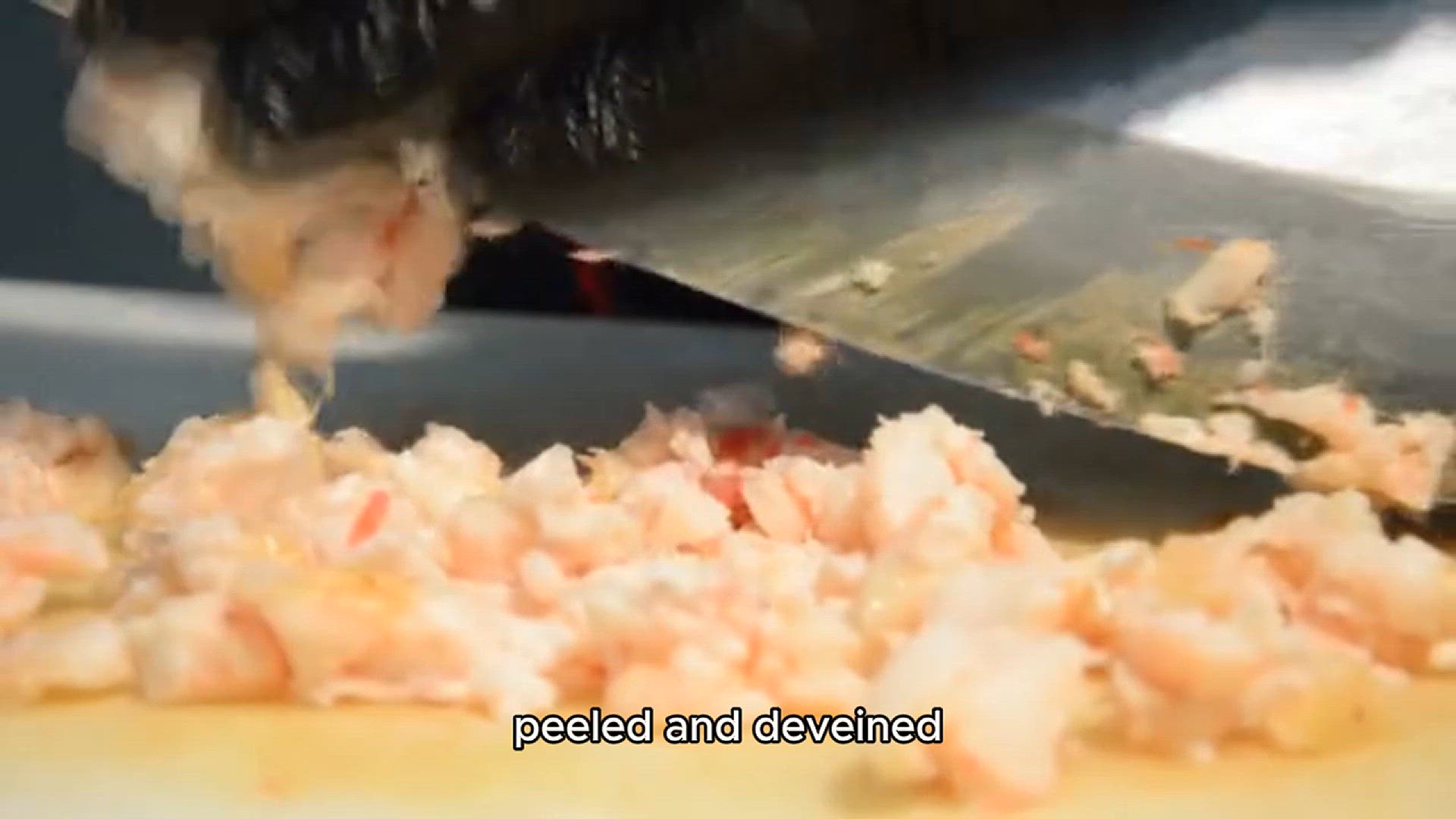 Video thumbnail for Shrimp Pasta with Garlic and Lemon