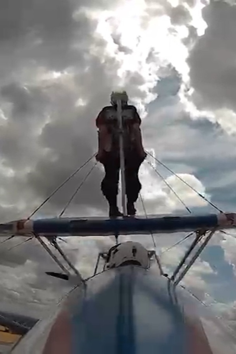 Video thumbnail for Oldest wing walker (female) - Elizabeth Bromage at 97 years and 123 days old as of 4 August 2026