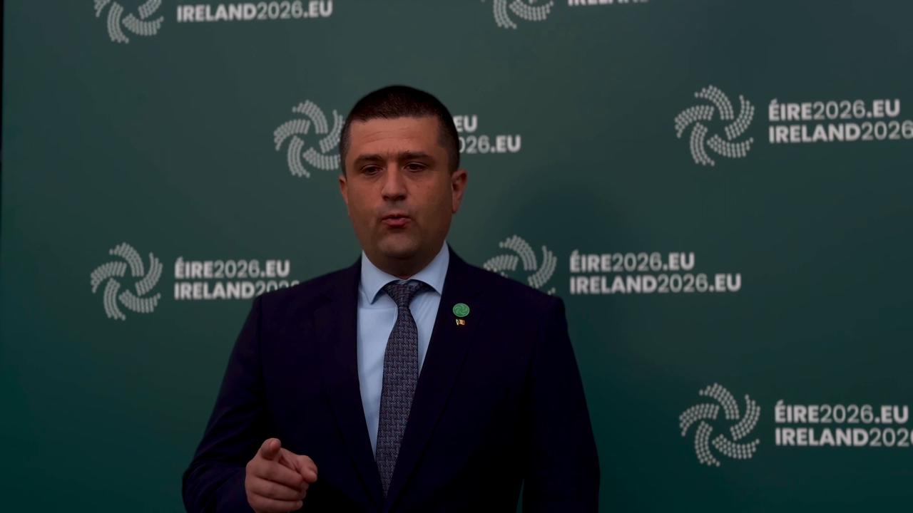 Video thumbnail for Ireland: EU defense ministers gather in Ireland for informal meeting.