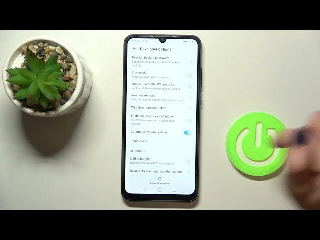 Video thumbnail for How to Activate Automatic System Updates on  Honor 9A  - Auto System Update