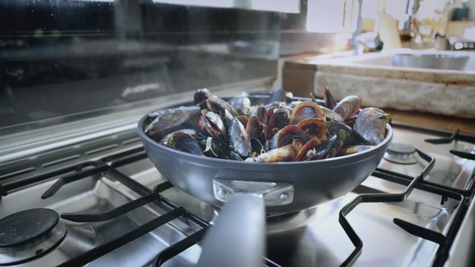 'Video thumbnail for Italian Cooking 101: Mastering Authentic Flavors & Techniques'
