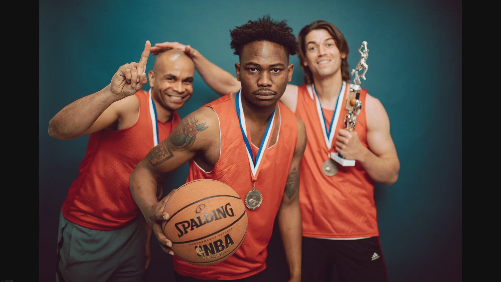 Video thumbnail for 10 Mind-Blowing Facts About the All-Time Greatest Basketball Teams