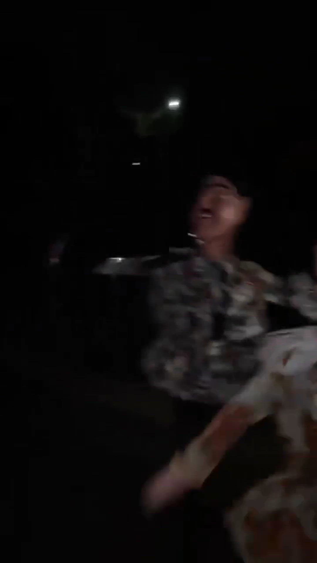 Video thumbnail for Vecinos sorprenden con cimarrona a mujer que pidió cortar árboles en El Tirol Heredia