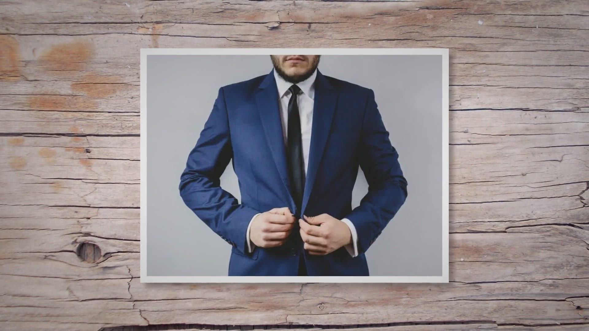 Video thumbnail for What Color Pants to Wear with Grey Blazer?