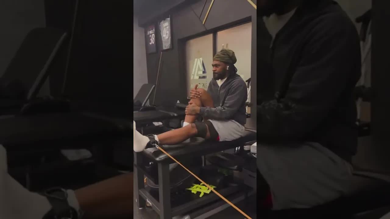 Video thumbnail for NBA Player Leg Injury Recovery: Physical Therapy Exercises