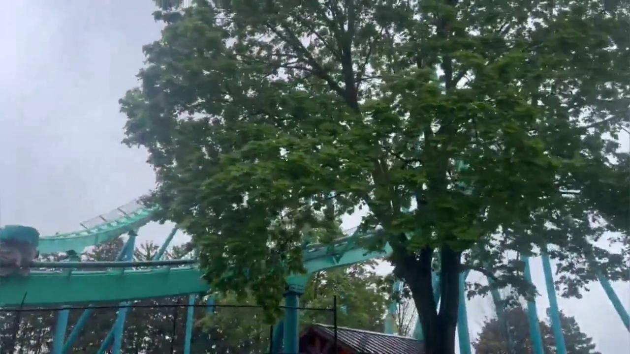 Video thumbnail for Canada: Riders Stranded As Leviathan Roller Coaster Stops Mid-Ride During Storm Conditions In Ontario.