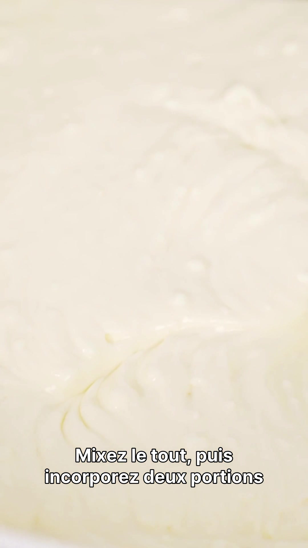 Video thumbnail for Velouté de courgettes express & crémeux – La recette minceur préférée des familles