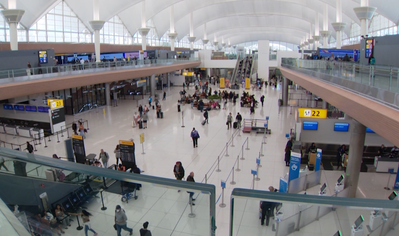Video thumbnail for Newark Airport prepares for heavy Labor Day weekend crowds