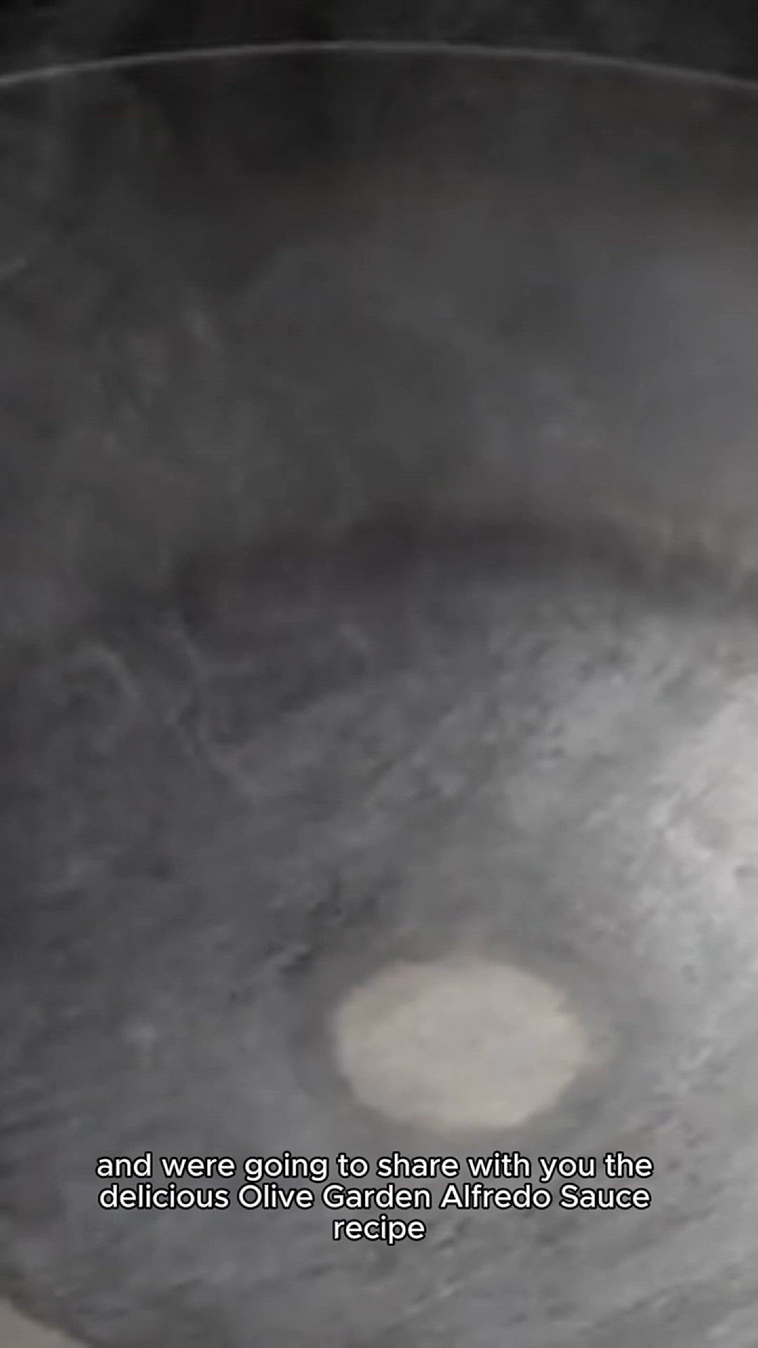 Video thumbnail for olive garden alfredo sauce recipe