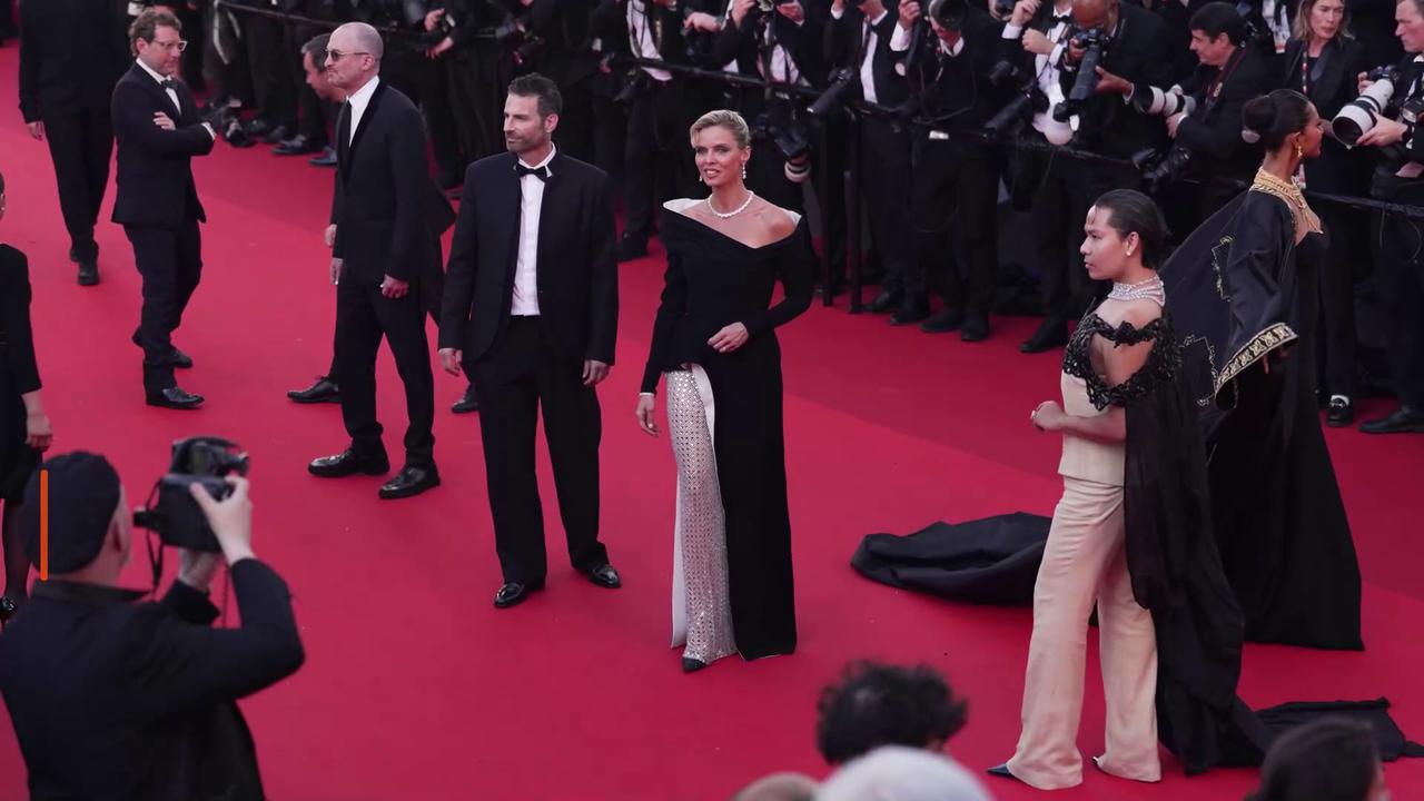 Video thumbnail for Sylvie Tellier réagit à la polémique suscitée par ses propos sur le cancer.