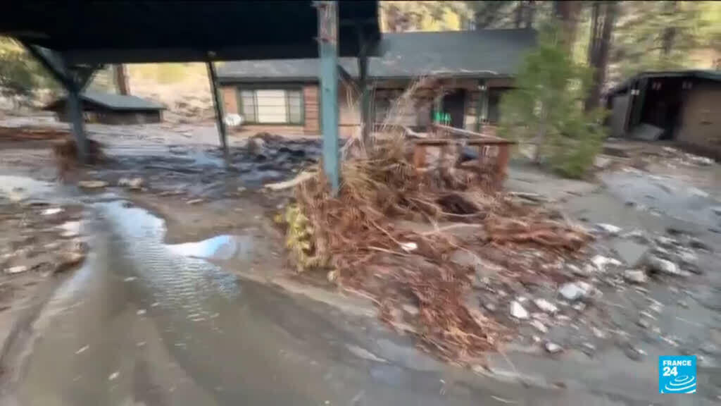 Video thumbnail for Flash floods hit Southern California, State of emergency declared