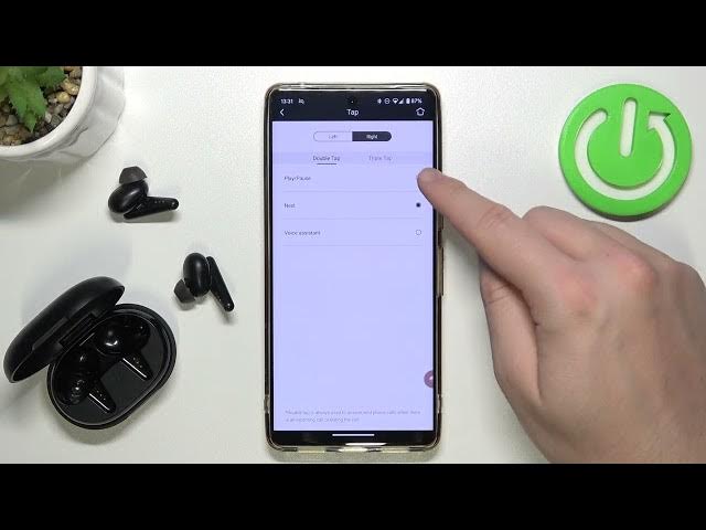 Video thumbnail for How to Edit Touch Controls on Libratone Track Air - Touch Gestures