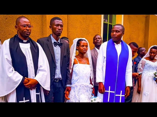 Video thumbnail for 🔥🔥🔥IREBERE UBUKWE BUSHIMISHIJE BWA BERA🕺💃🎹☝️