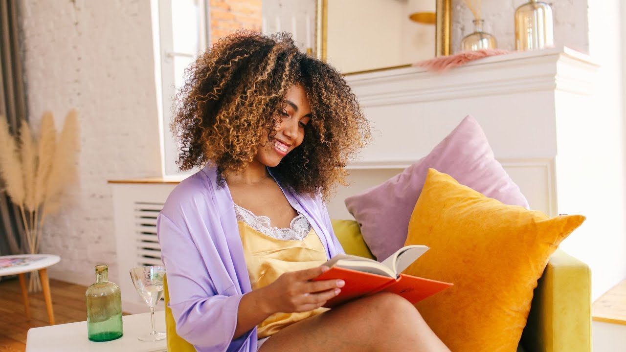 'Video thumbnail for Aries woman: Compatibility, and Love Insights'