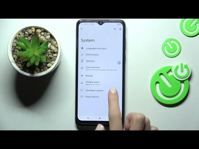Video thumbnail for How to Activate Automatic System Updates in MOTOROLA Moto G Pure – Auto Updates