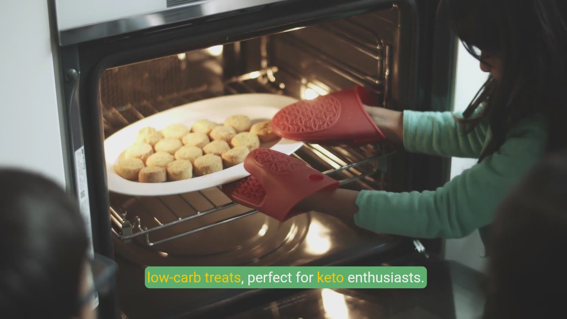 'Video thumbnail for Easy Keto Snickerdoodle Cookies in Just 5 Minutes!'