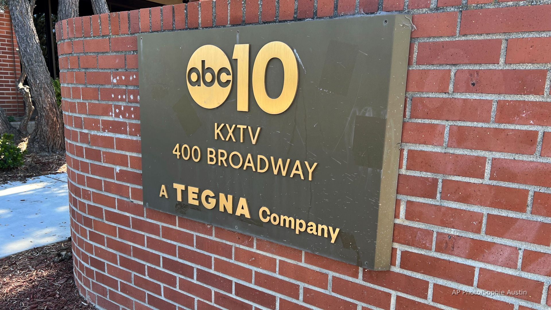 Video thumbnail for Note in ABC10 shooting suspect’s car cites Epstein, Trump officials