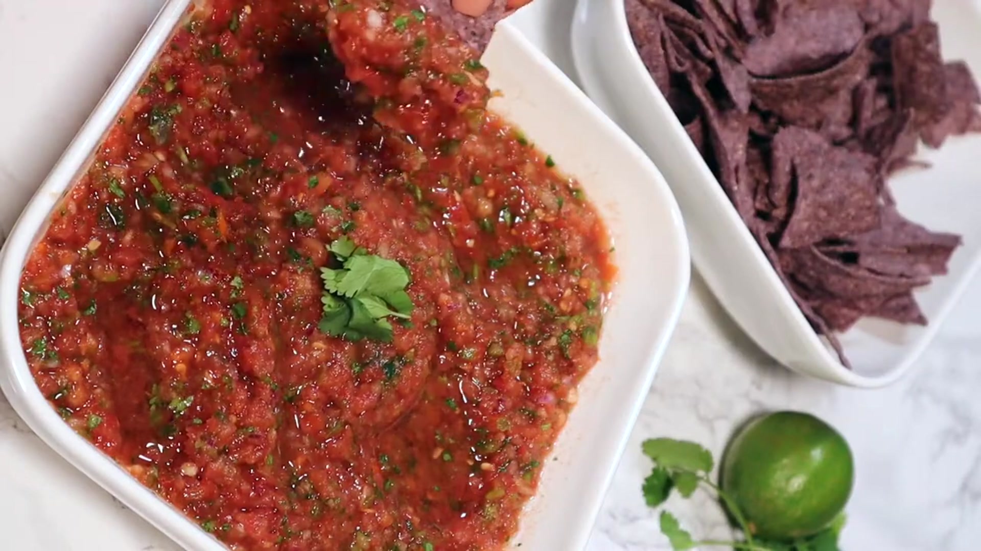 Video thumbnail for How to Make Homemade Salsa in Less than Five Minutes_(720P_HD)