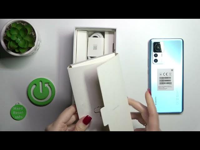 Video thumbnail for Does XIAOMI 12T Pro Come with Earbuds? – Additional Extras