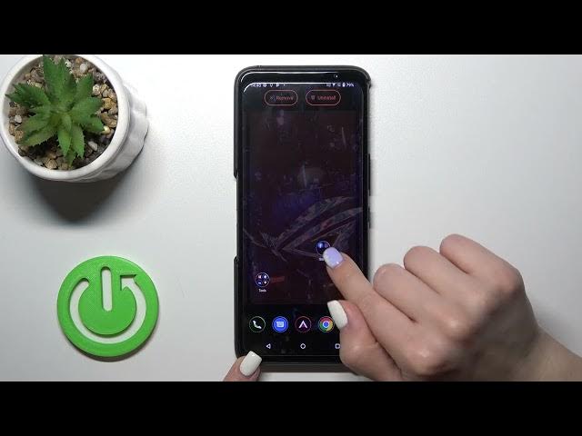 Video thumbnail for How To Create Home Screen Folders On Asus ROG Phone 6D