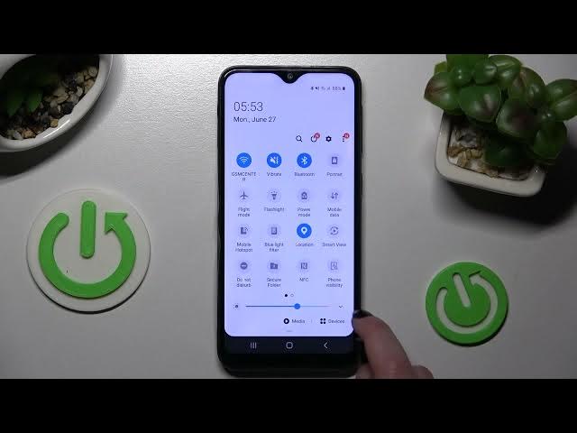 Video thumbnail for How to Activate Auto Brightness on SAMSUNG Galaxy A20e?