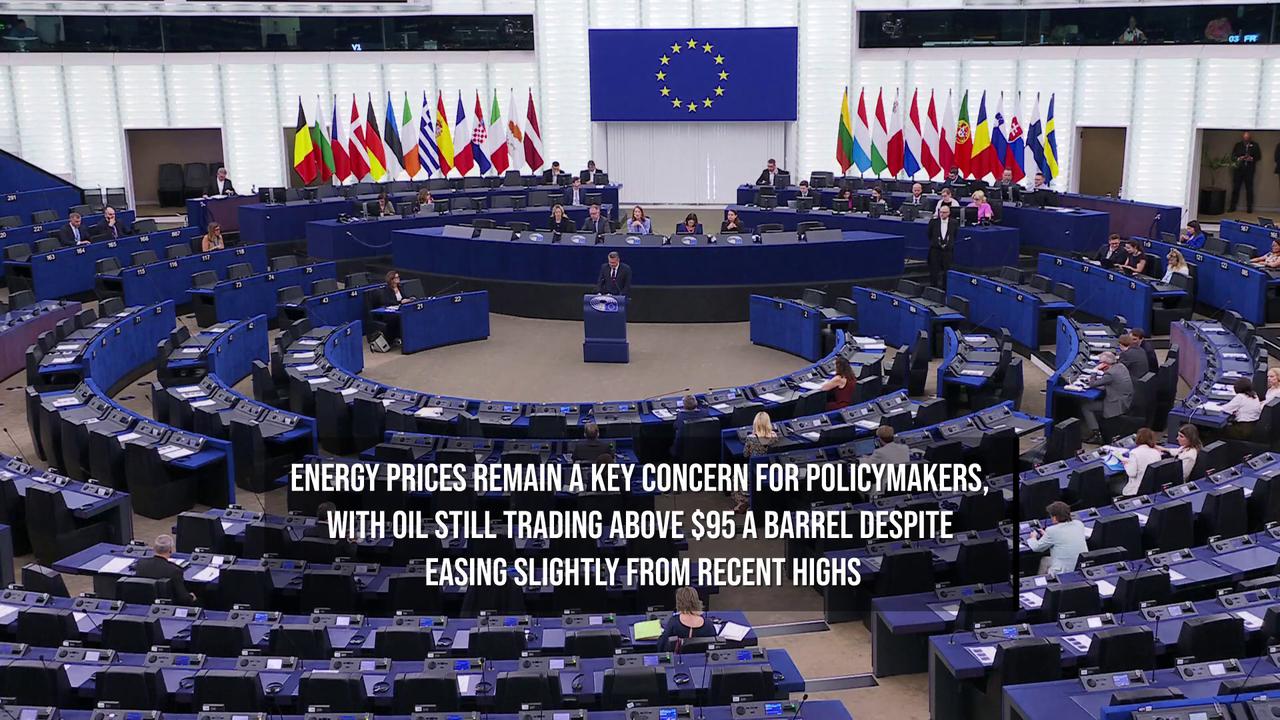Video thumbnail for J.P. Morgan and BNP Paribas See ECB Rate Hike in December.