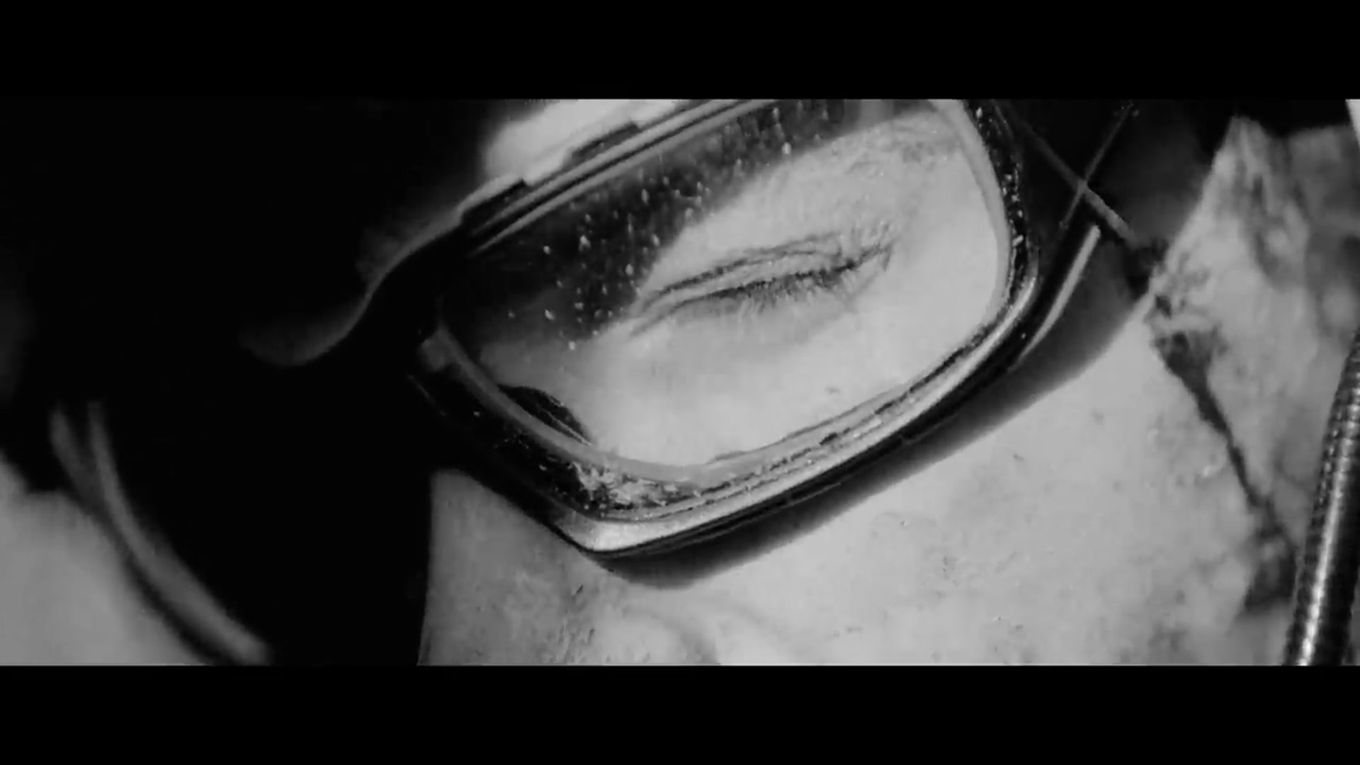Video thumbnail for Super Soldiers Start Killing Everyone After Escaping a Secret Government Experiment(720P HD)